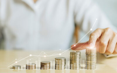 Skyrocketing salaries for health insurance CEOs