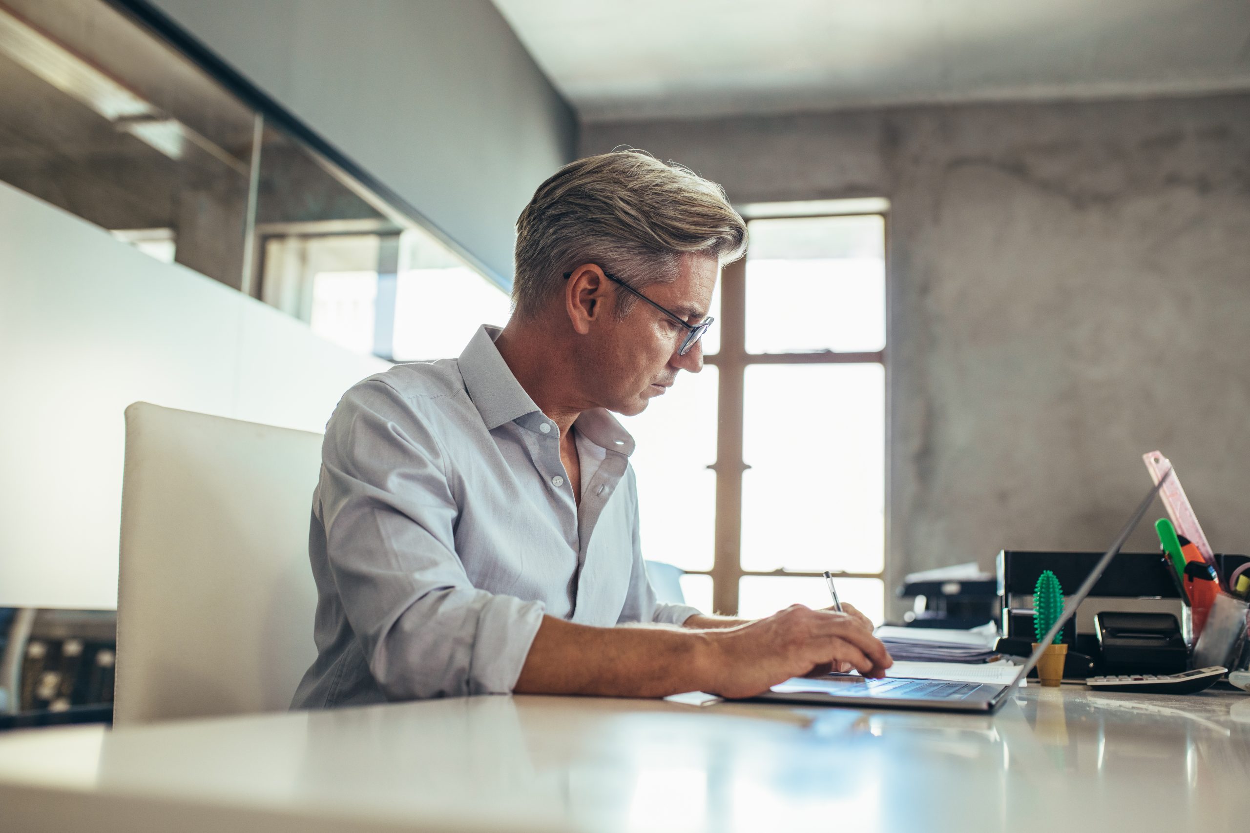 AdobeStock_281095415-scaled